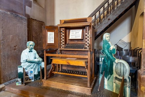 The Silbermann organ from 1741, on which Wolfgang Amadeus Mozart already played in 1778, in the