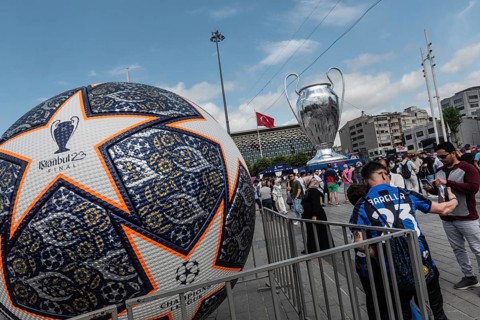 Istanbul, Turkey. June 9th 2023 Soccer fans gather in Taksim Square, Istanbul, the day before the