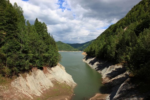 Lake Vidraru, Lacul Vidraru, an artificial reservoir in the Arges Valley in the Fagaras Mountains,