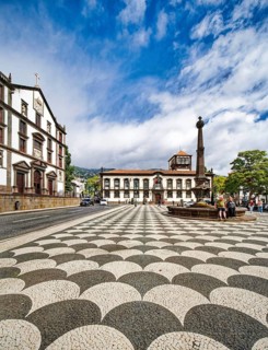 Town Hall and fountain at Praca do Municipio, Church of São João Evangelista, Igreja do Colégio,