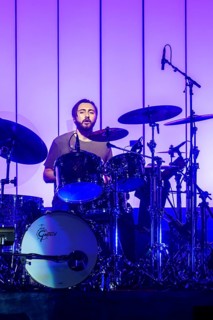 Nicholas Nic Collins, drummer of Mike and the Mechanics live on Looking Back - Living The Years