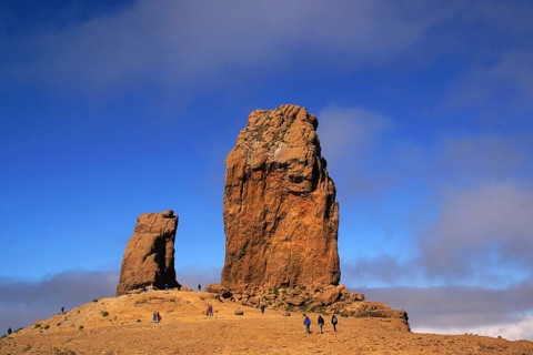 Canary Islands, Gran Canaria, Roque Nublo, Tourists, Gran Canaria, Canary Islands, Spain