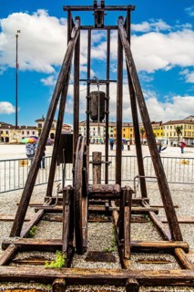 Equipment for the construction of the fortress walls, in Piazza Grande, Piazza Vittorio Emanuele,