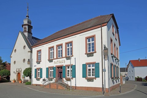 Town hall and Protestant church built in 1765, window shutters, Palatinate, Bornheim, Southern Wine