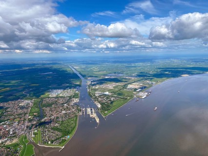 Aerial view, Europe, Germany, Schleswig-Holstein, Brunsbüttel, LNG, LNG terminal, ports, harbour,