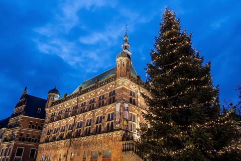 Christmas market in the historic centre of Deventer, Waac Museum, Netherlands