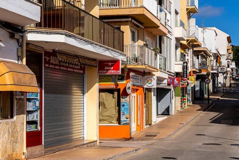 Retail, shops not yet open, pre-season in Cala Rajada, Balearic Islands, Majorca, Spain