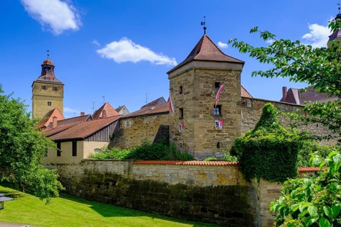 Town wall, old town, Weißenburg in Bavaria, Altmühltal, Franconian Lake District, Middle Franconia,