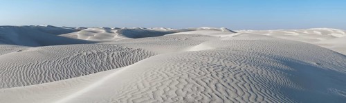 White sand dunes in the Khaluf Desert, Oman