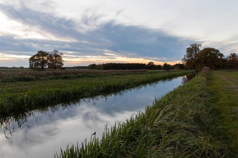 Raklitza water channel at sunset, Niederspreer pond area, Rietschen, Saxony, Germany