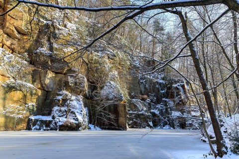 Winter at the quarry lake in Wesenitztal near Elbersdorf, Dürrröhrsdorf-Dittersbach, Saxony,