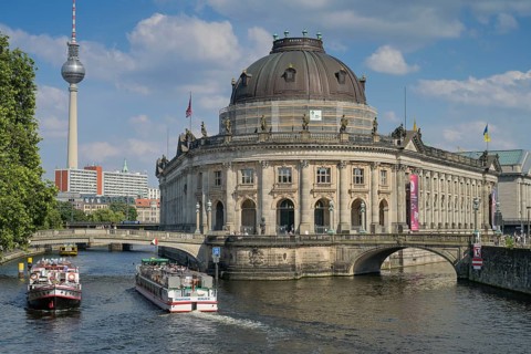 Bodemuseum, Spree, Museum Island, Mitte, Berlin, Germany