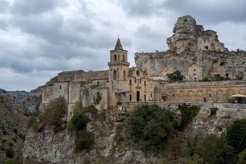 Chiesa di Santa Maria di Idris is located on the cliff, the church of San Pietro Caveoso on the