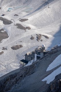 Schneefernerhaus environmental research station on the Zugspitzplatt, view from the summit of the