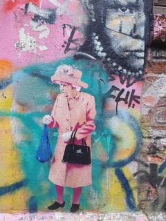 Queen Elisbeth as graffiti on a wall, Hamburg, Germany