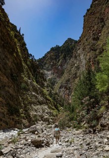 Hiking trail through the Samaria Gorge, south coast, Crete, Greece