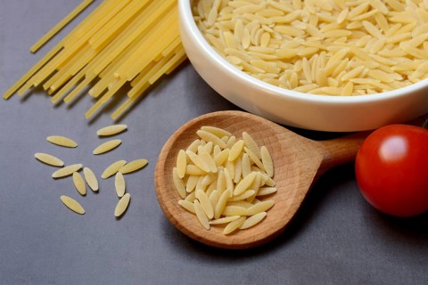Semi di Orzo, Italian pasta in the form of barley grains, and spaghetti, pasta from Italy