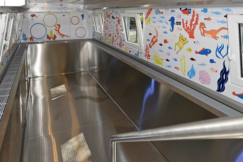 Interior view of Wundine on Wheels 4, SchwimmMobil, mobile swimming pool, WLSB, Württembergischer