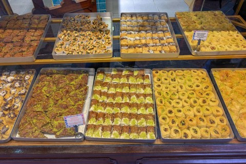 Baklava (sweet pastry), Granada, Spain
