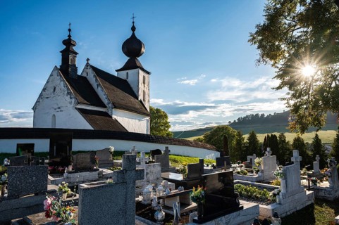 Church of the Holy Spirit and cmentery in Zehre, Slovakia