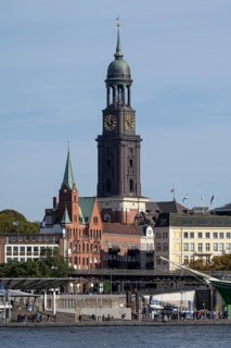 View of the Landungsbrücken, St.Michaelis, Michel, Hamburg, Germany from the Steinwerder viewpoint