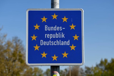 Sign Federal Republic of Germany at the border crossing between Gambsheim (France) and Freistett,