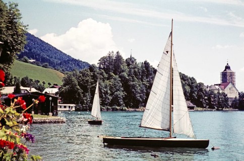 Sailing boats on, Wolfgangsee, St. Wolfgang im Salzkammergut, Austria, Europe 1960