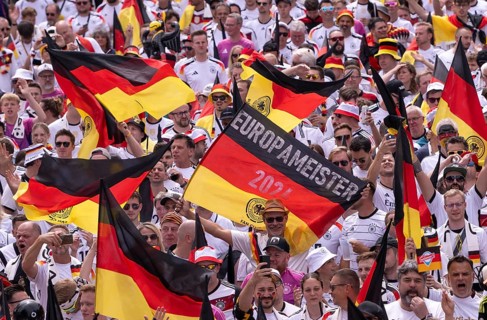 Fan march, German football fans march to the quarter-final Spain versus Germany, UEFA EURO 2024,