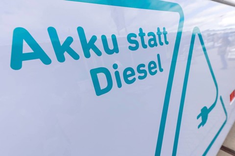 FLIRT Akku 3 XXL BEMU from the manufacturer Stadler Rail. Battery instead of diesel. InnoTrans 2024