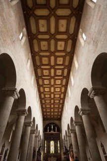 Ceiling and chancel of the High Romanesque Schottenkirche Sankt Jakob, Regensburg, Upper