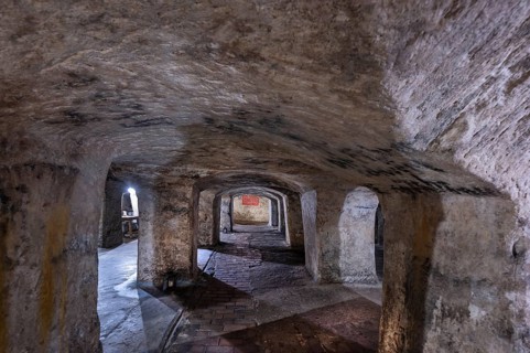 Historic rock cellar, laid out in the 17th century, market square, Lauf an der Pegnitz, Middle