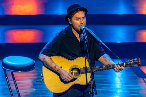 Johannes Oerding gives his first concert after a long break and in connection with his new album in