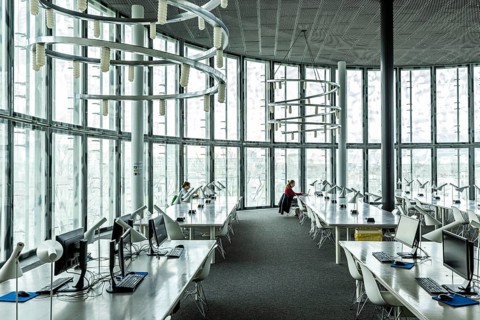 Reading room in the IKMZ Information, Communication and Media Center of the Brandenburg Technical