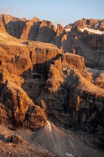 Detail, rocks and mountain peaks of the Brenta Mountains, evening mood with alpine glow, Brenta,