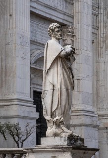 Statue of Saint Crescentinus in the front of Urbino Cathedral, Urbino, Marche, Italy
