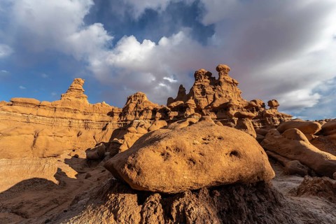 Marvel at the extraordinary sandstone formations in Goblin Valley State Park, Utah. The unique