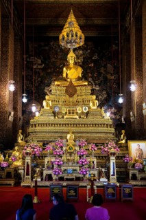 Wat Pho (Temple of the Reclining Buddha), Bangkok, Thailand