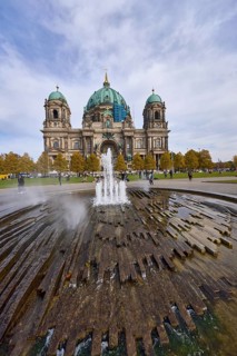Fountain in the Lustgarten in front of the Berlin Cathedral, Berlin, capital city, independent