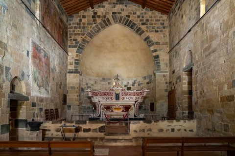 Altar of the Romanesque church Église de la Sainte-Trinité et de Saint Jean-Baptiste in Aregno,