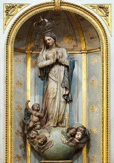 Sacred sculpture of Our Lady of the Conception in the Igreja de S. Jose das Taipas, Church of Saint