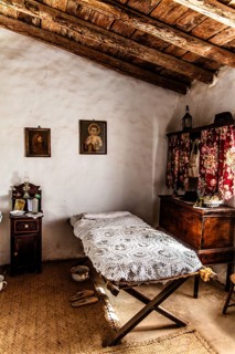 Bedchamber, El Patio Farmhouse Museum, one of the oldest (1845) and largest farmhouses on