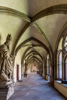 Cloister, Church of Our Lady, UNESCO World Heritage Site, Trier, Rhineland-Palatinate, Germany