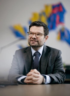 Marco Buschmann (FDP), Bundesminister der Justiz, aufgenommen im Rahmen eines Interview fue NBR in