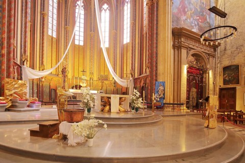 Altar room with decoration of the Gothic cathedral St-Sauveur, Aix-en-Provence, Bouches-du-Rhône,