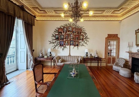 Palácio da Bolsa, stock exchange in neoclassical style with a family tree of the portraits of the