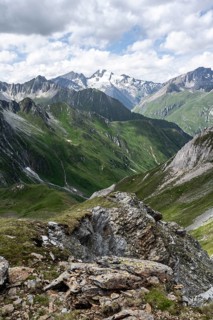 Mountain panorama, mountain peak of the Venediger group with Rötspitz peak, Lasörling Höhenweg,