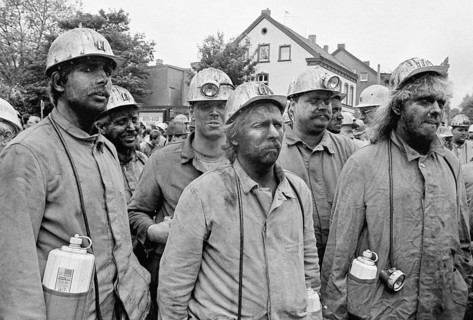 Recklinghausen, DEU - 28.06.1991 - Miners from the General Blumenthal colliery demonstrate against