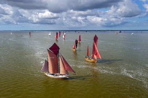 Zeesenboots, Zeesboots, Zeeskähne, traditional wooden wide-hulled sailing boats, Haffboot in