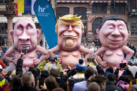 The Frankfurt carnival procession moves across the Römerberg in Frankfurt am Main on 15 February