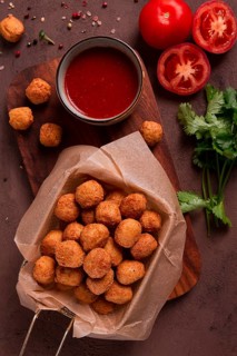 Chicken popcorn, deep fried, nuggets, close-up, rustic, no people